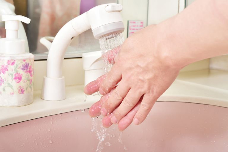 安全でおいしい暮らしをかなえる浄水器家庭に広がる水質意識の高まりと選び方