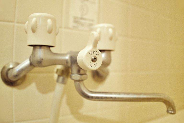 毎日飲む水は本当に安全か浄水器導入で知らないうちに守る家族の健康リスク