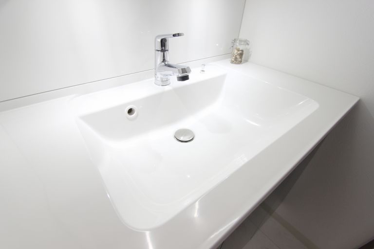 家庭の水をもっと美味しく安全に守るための浄水器導入と選び方の極意